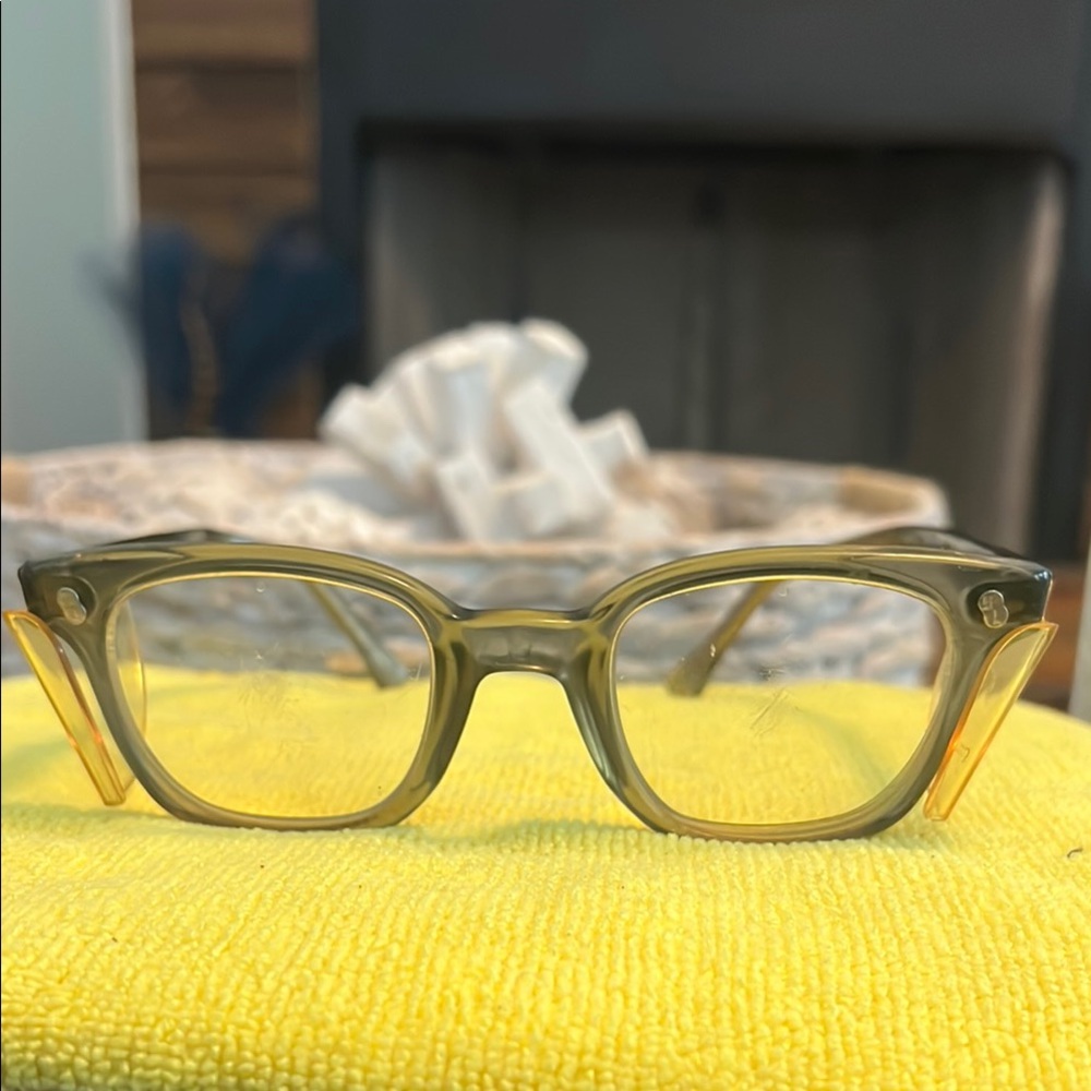Stylish Transparent Glasses with Yellow Accents